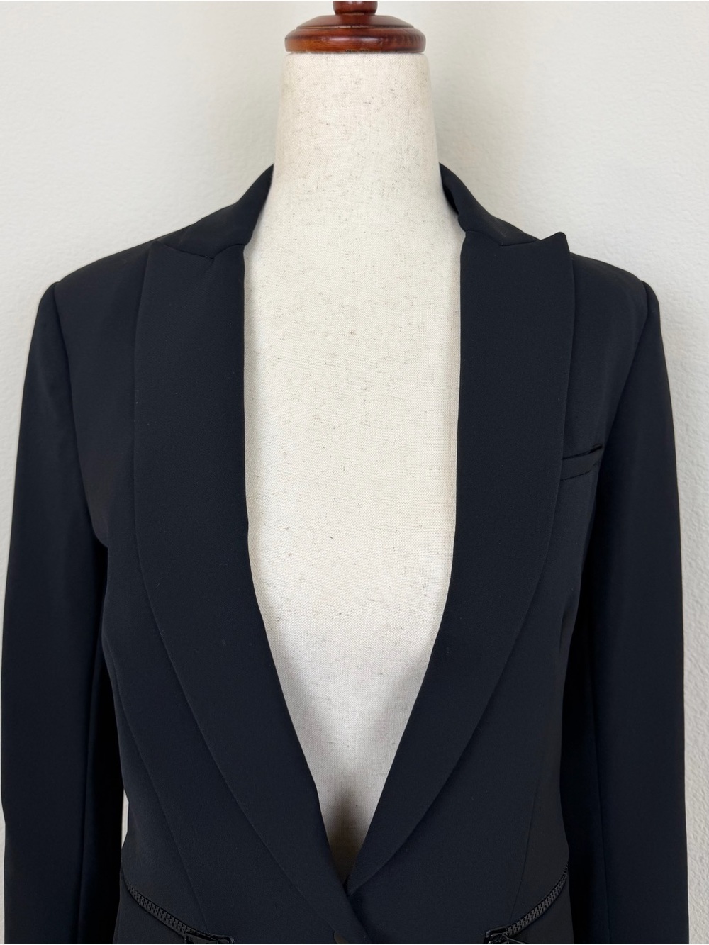 Veronica Beard Scuba Jacket Black Iconic Dickey Blazer Size 0 - Picture 7 of 14
